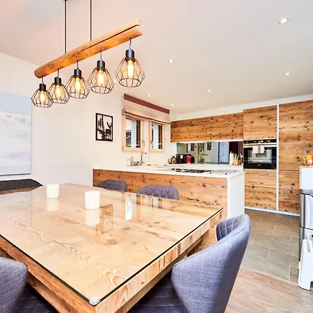 Apartment Route De Tsarbouye 17, 4br, Les Dauphinelles Crans-Montana