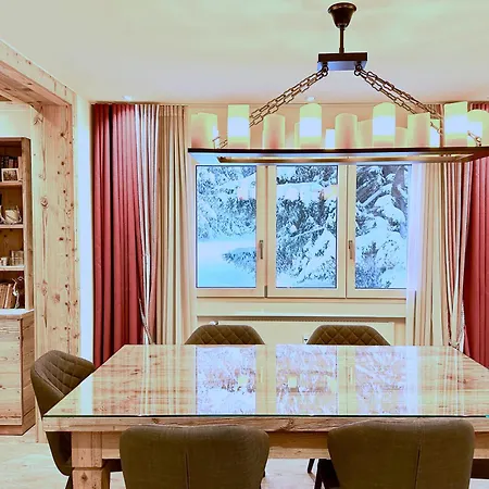 Apartment Route De Tsarbouye 17, 4br, Les Dauphinelles Crans-Montana
