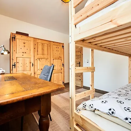 Route De Tsarbouye 17, 4br, Les Dauphinelles