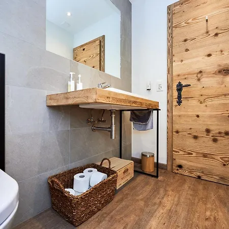 Route De Tsarbouye 17, 4br, Les Dauphinelles