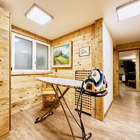 Route De Tsarbouye 17, 4br, Les Dauphinelles * Crans-Montana