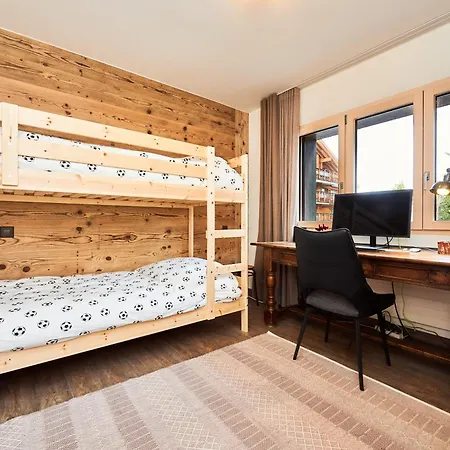 Route De Tsarbouye 17, 4br, Les Dauphinelles Apartamento *